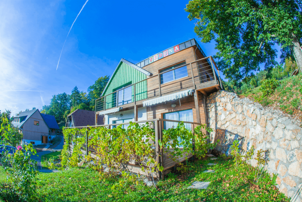 Accommodation at the Veduna Retreats Center